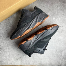 ADIDAS YEEZY BOOST 700 черные
