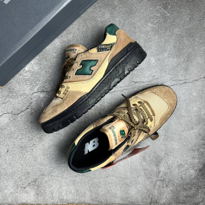 Кроссовки New Balance 550 коричневые с  черным