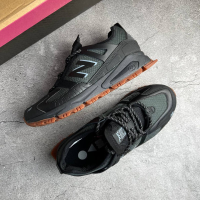 Кроссовки New Balance NEW-74