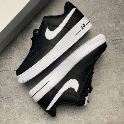 Кроссовки NIKE AIR FORCE 1 черные с  белым