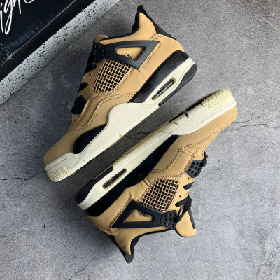 Кроссовки NIKE AIR JORDAN RETRO 4 охра с  черным NIK-70