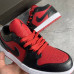 Кроссовки NIKE JORDAN 1 красные с  черным